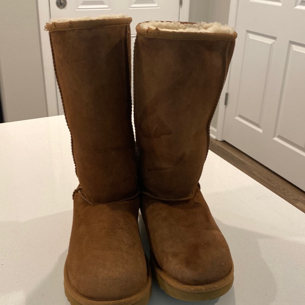 UGG Tall brown suede boots